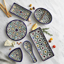 Load image into Gallery viewer, West Bank Triangle Dish

