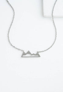 Summit Necklace in Silver