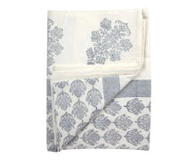 Load image into Gallery viewer, Elegant Evening Tablecloth
