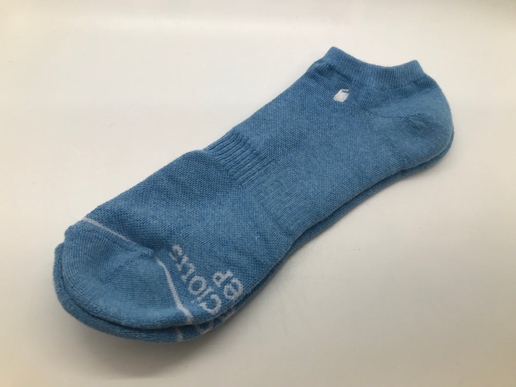 SS Adult Ankle Socks that Give Books