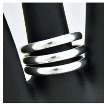 Load image into Gallery viewer, Ladies Silver Rings
