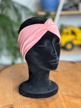 Load image into Gallery viewer, Light pink headband
