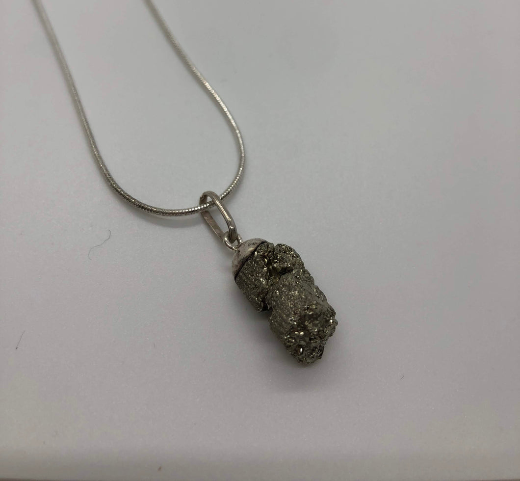 Mineral & Crystal Necklaces