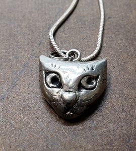 Liza Paizis Cat Face Pendant Necklace