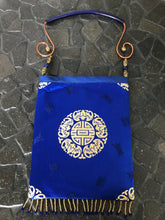 Load image into Gallery viewer, Silk Brocade Evening Purse
