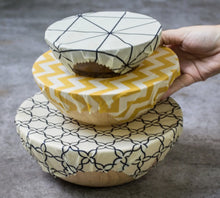 Load image into Gallery viewer, Beeswax Wraps Beeginner Set
