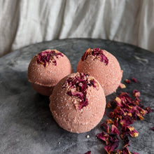 Load image into Gallery viewer, Gypsy Rose | Natural Bath Bomb
