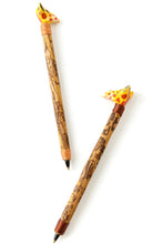 Load image into Gallery viewer, Kenyan Banana Fiber &amp; Jacaranda Giraffe Pen
