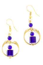 Load image into Gallery viewer, Kenyan Queen of Swing Earrings
