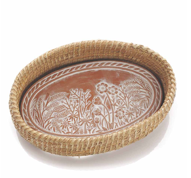 Breadwarmer Fair Fields in Natural Basket